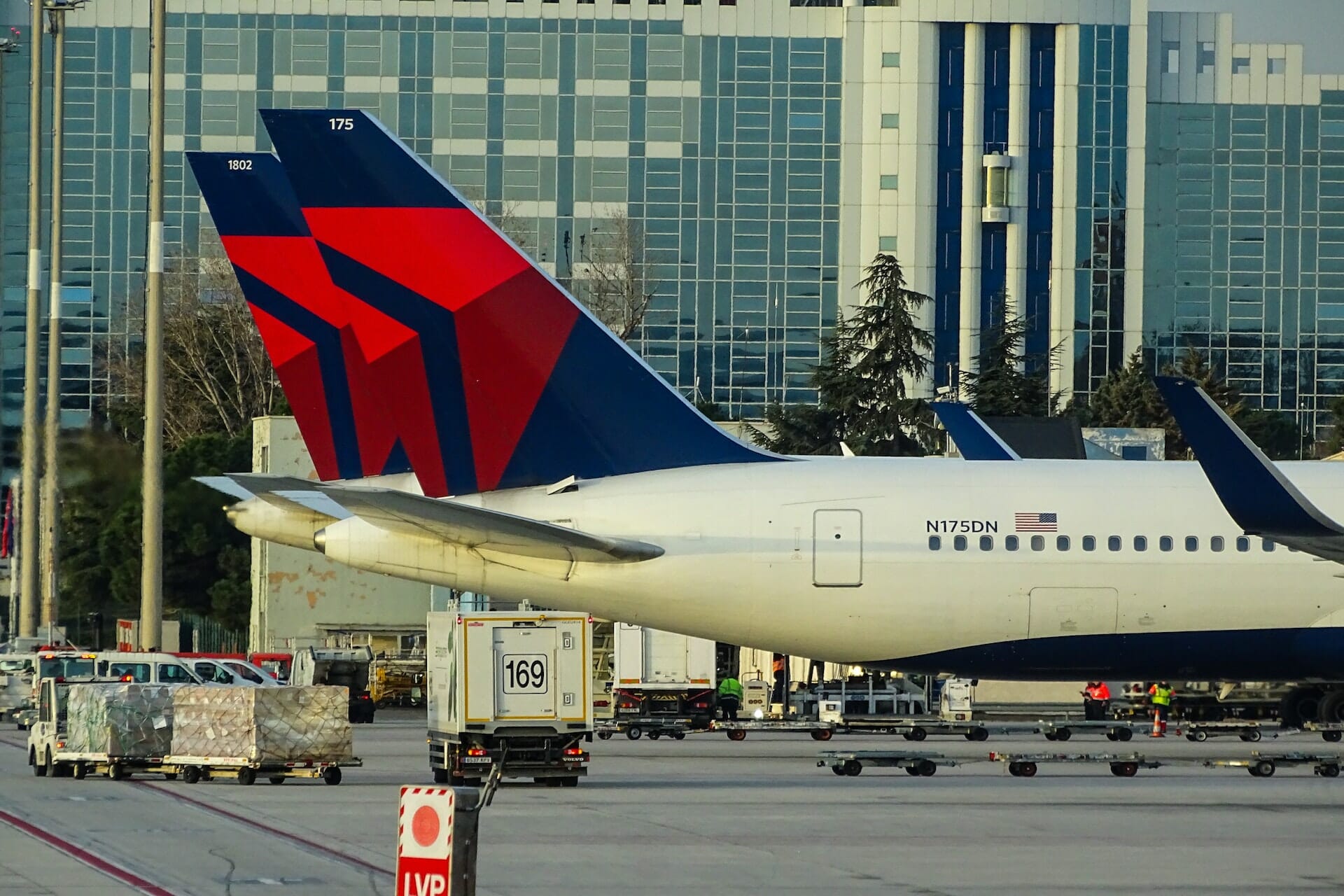 Latam ditches american and oneworld for a date with delta