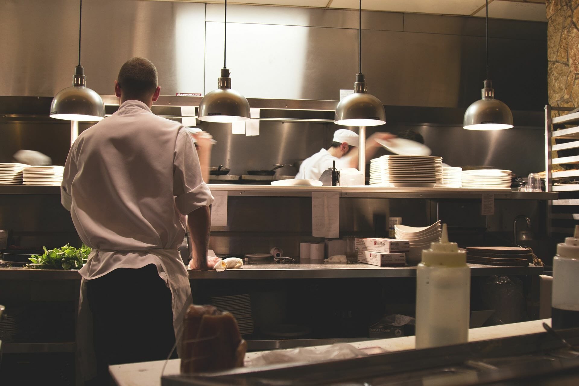 Feature image restaurant industry calls for cuts to swipe fees in face of covid-19