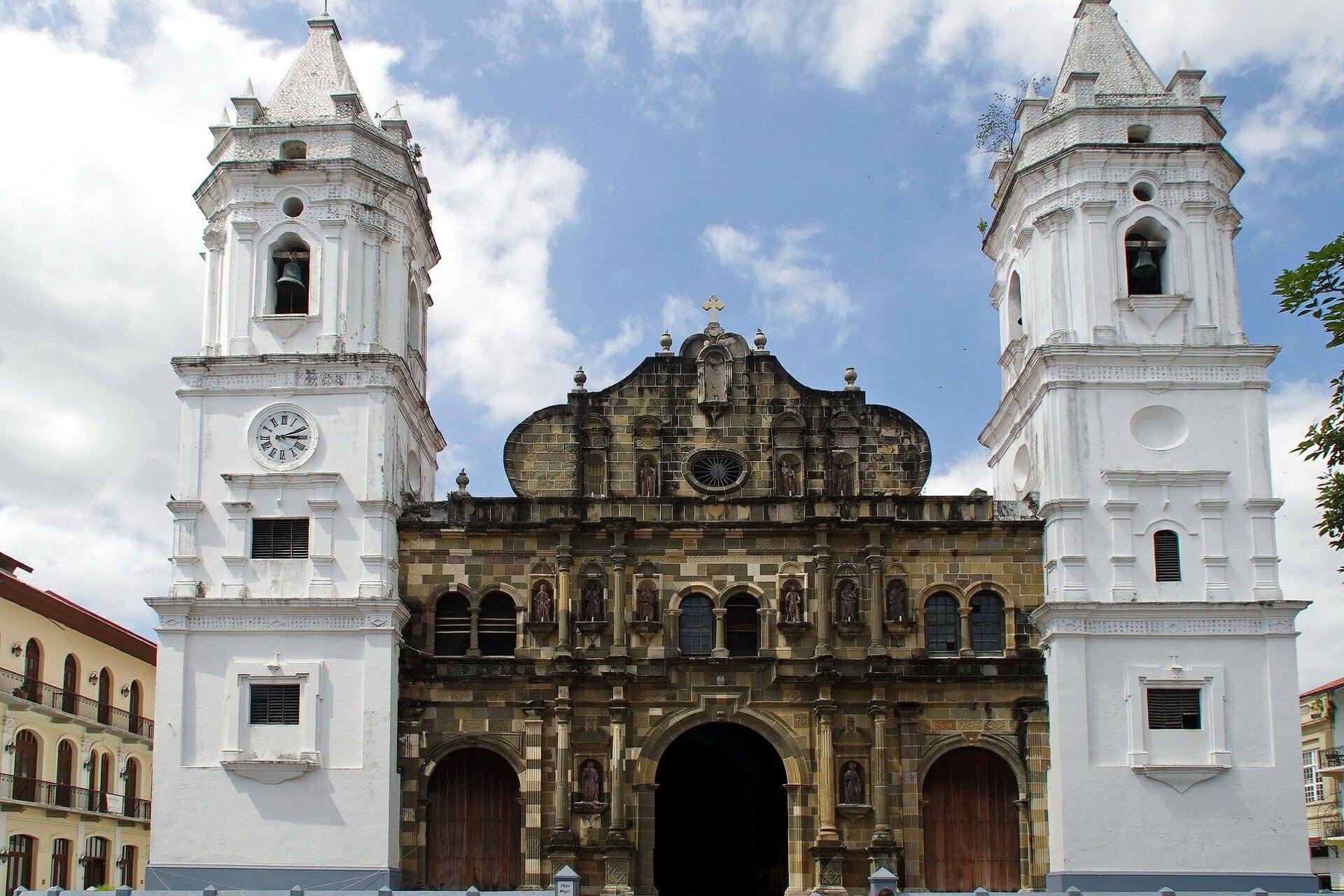 hyatt opening new hotel in panama