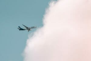 Alaska and american airlines expand partnership to offer more reciprocal miles