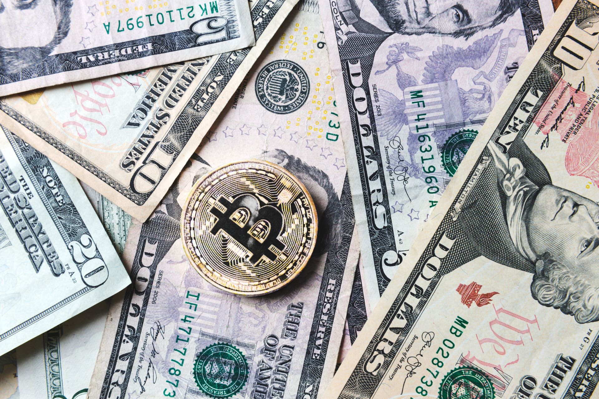 blockfi-credit-card-earns-bitcoin-rewards